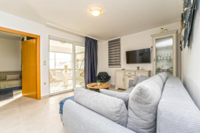 Enjoy 1. modern apartment close to the beach